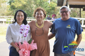 Primeira-dama Cristiane de Freitas visita carreta Caminho da Capacitação em Duartina
