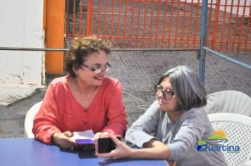 Prefeita Suzy Simão ouve moradores da Popular Nova