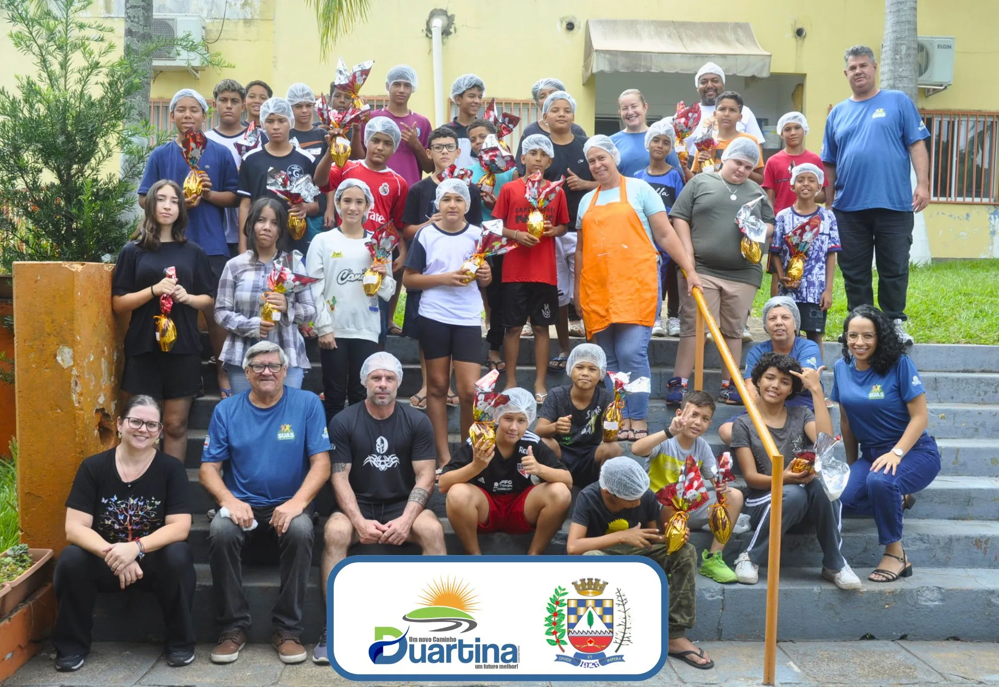 Oficina de Páscoa no Espaço Crescer une gerações e promove inclusão social 