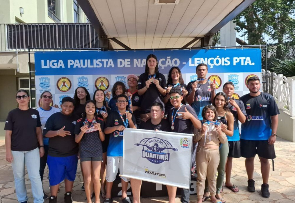 Equipe de Natação de Duartina conquista 14 medalhas e terceiro lugar geral em etapa do Circuito LPN